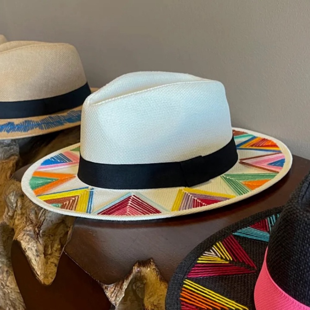 CAMPELLE Brazilian Handmade Hats -Tulum White - Picture 2 of 3